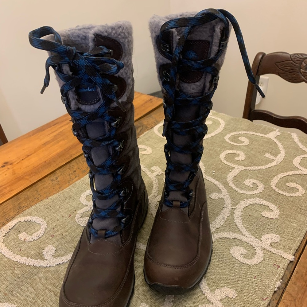 Timberland Women's Brown and Navy Winter Boots
